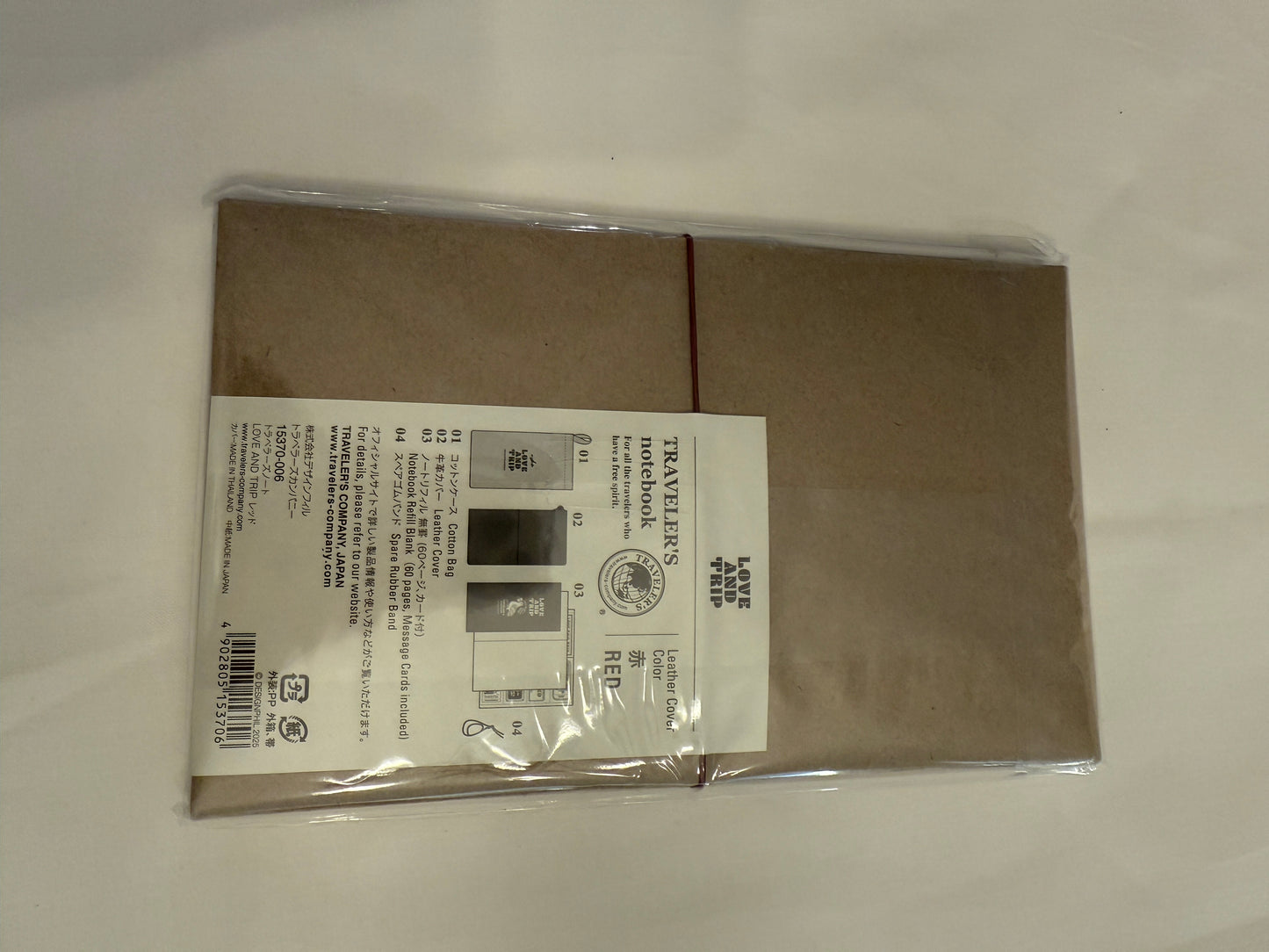 TRAVELER'S notebook LOVE AND TRIP Red