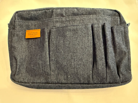 Delfonics Inner Carrying Case: 10-1/2 in. x 7-1/4 in. (Dark Blue Jean) / Medium
